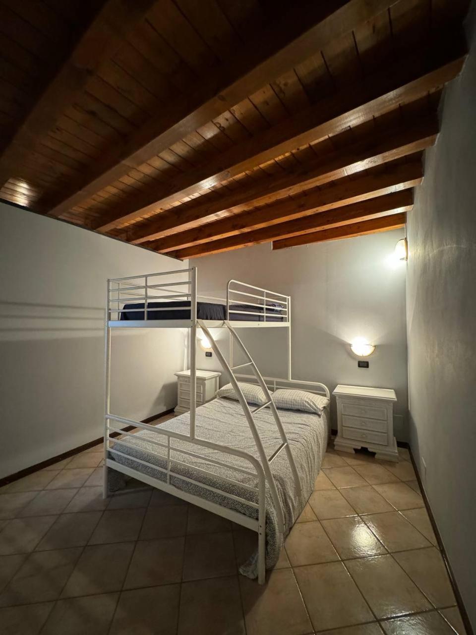 B&B Al Vec Licinsi' Moniga del Garda Exterior photo